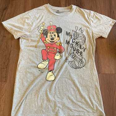 Disney vintage mickey mouse t shirt