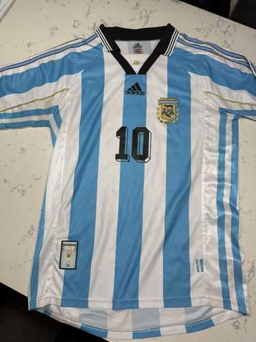 Adidas Argentina 1998 World Cup home kit