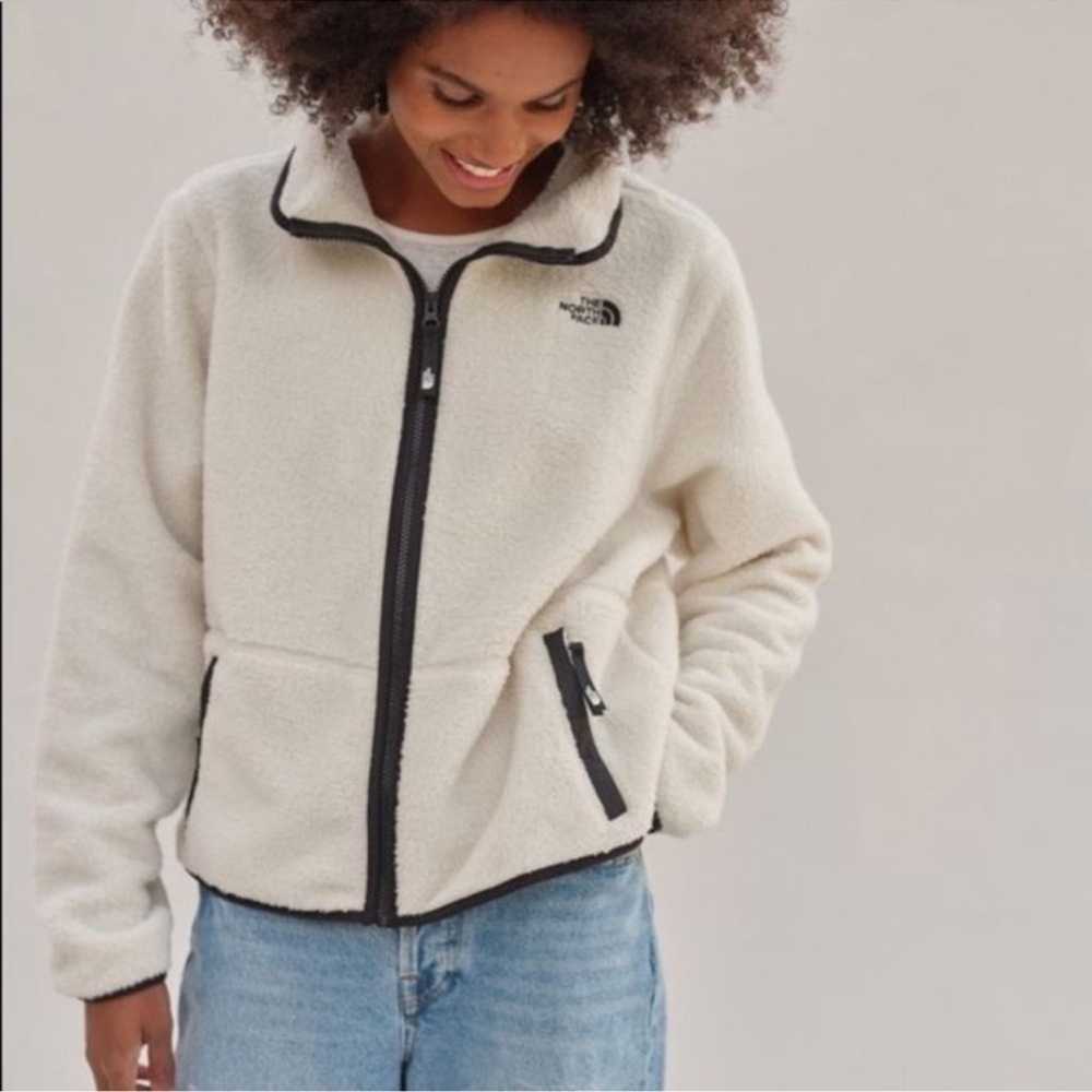 The North Face Dunraven Sherpa Cropped White Jack… - image 1