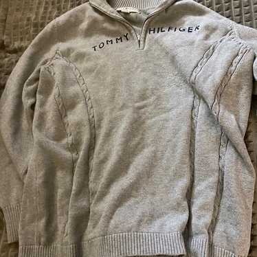 Tommy Hilfiger sweater