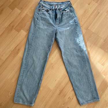 American Eagle baggy light wash jean