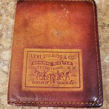 LEVI’S VINTAGE CLOTHING CHAIN WALLET Vintage LEVI'S leather bifold wallet billfold denim orange