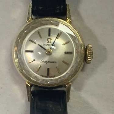 14k solid yellow gold vintage Omega Ladymatic cock