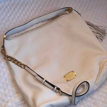 Micheal Kors purse