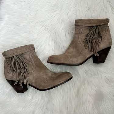 Sam Edelman Louie Suede Fringe Booties 12M Taupe