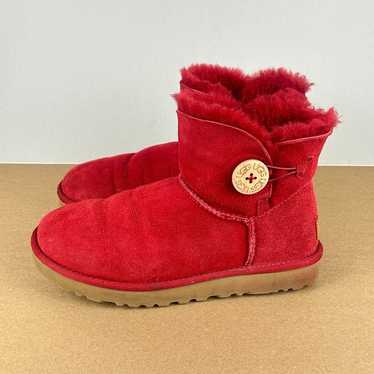 UGG Bailey Button Suede Short Boots Womens 7 Red P