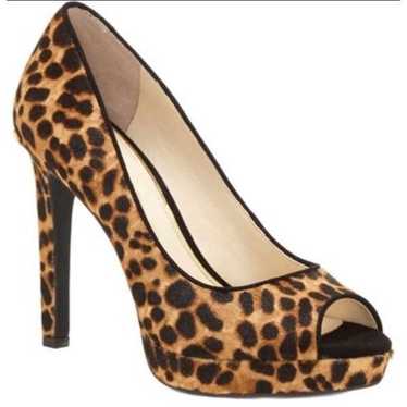 STUART WEITZMAN Leopard Print Platform Pumps Size 