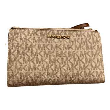 Michael Kors Leather wallet