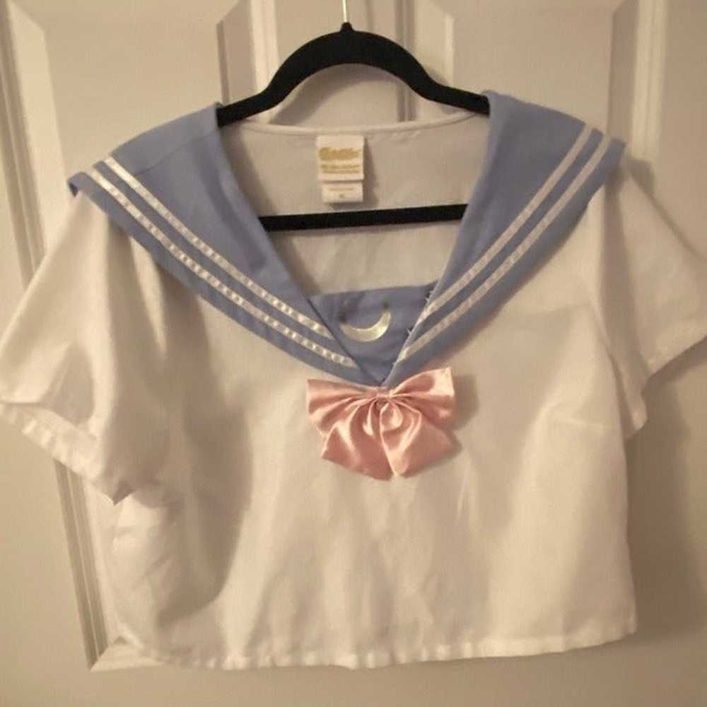 Sailor Moon School Uniform Crop Top Hot Topic Exc… - image 1