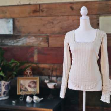 Free people cream long sleeve scoop neck