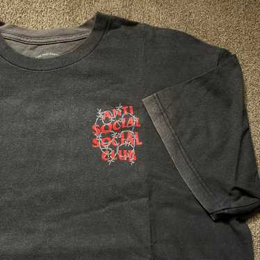 (ANTI SOCIAL SOCIAL CLUB) T-shirt XL