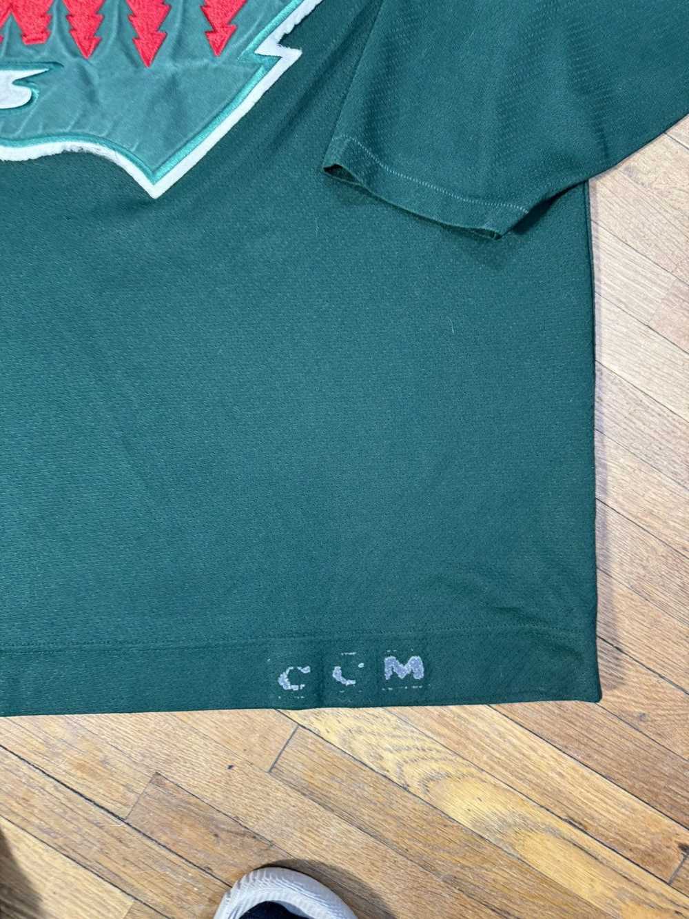 Ccm × Vintage Vintage Minnesota Wild CCM Jersey - image 8