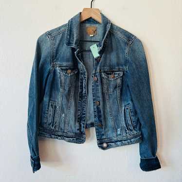 American Eagle | dark washed denim jean jacket