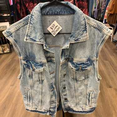 Denim vest acid wash