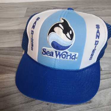 Vintage 1980s sea world hat