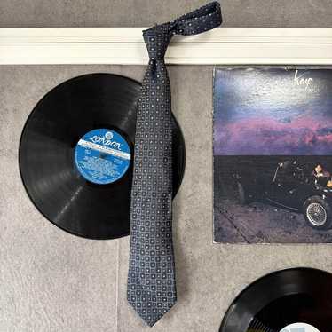 used tie