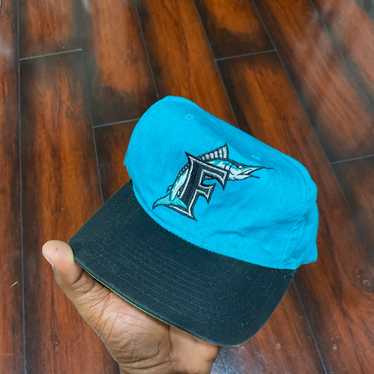 Vintage 90s Florida marlins fitted