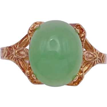 Apple Green Jade Cabochon Vintage Ring 10K Gold