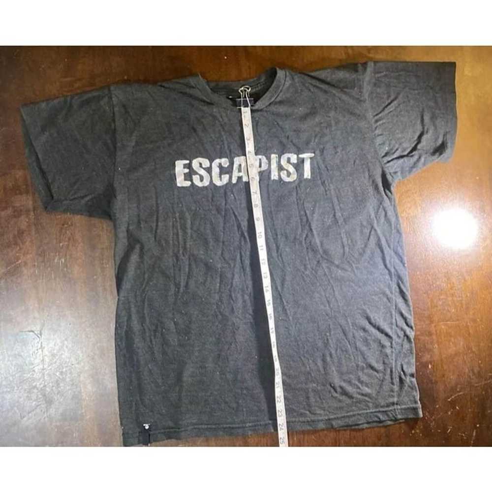 Vintage 2000’s Escapist Skateboards Spellout T-Sh… - image 5