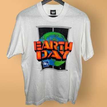 VINTAGE EARTH DAY ECOLOGIST ANIMAL PRINT TEE SHIRT 1989 SIZE