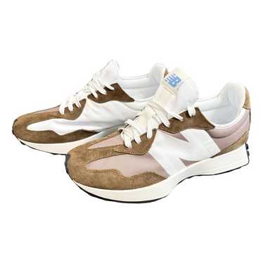 New Balance 327 low trainers