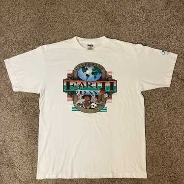 VINTAGE EARTH DAY ECOLOGIST ANIMAL PRINT TEE SHIRT 1989 SIZE