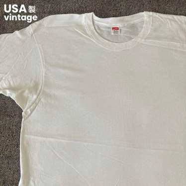 Made in USA, 90s vintage Hanes plain and simple Te