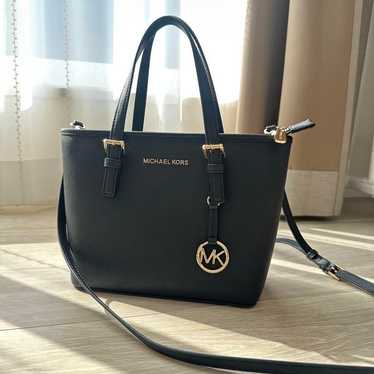 MICHAEL KORS Black Shoulder Bag