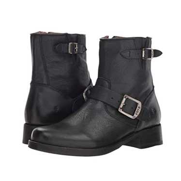 Frye Women's Vicky Engineer Black Leather Buckled 