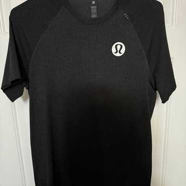 lululemon Metal Vent *Logo Limited Edition