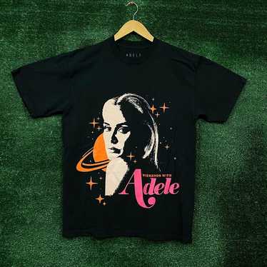 Adele tshirt size medium