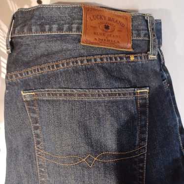 Lucky Brand zippers straight leg jeans