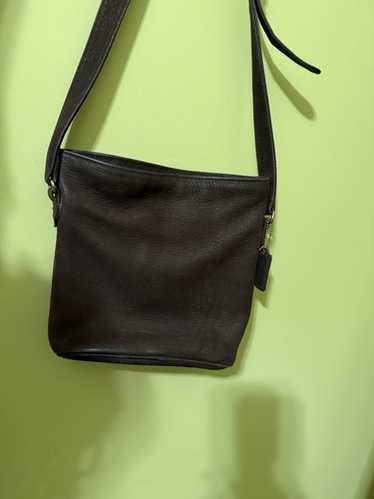 4933 coach leather - Gem