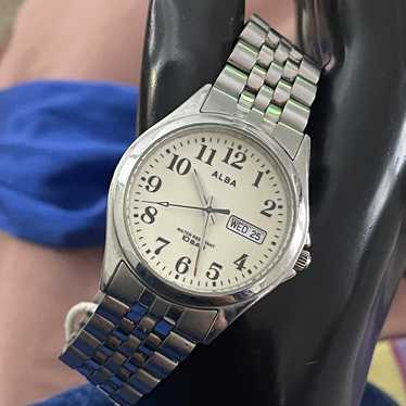 alba by seiko quartz - Gem