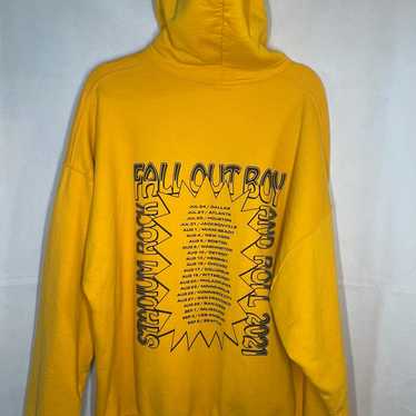 Fall out boy tour - Gem