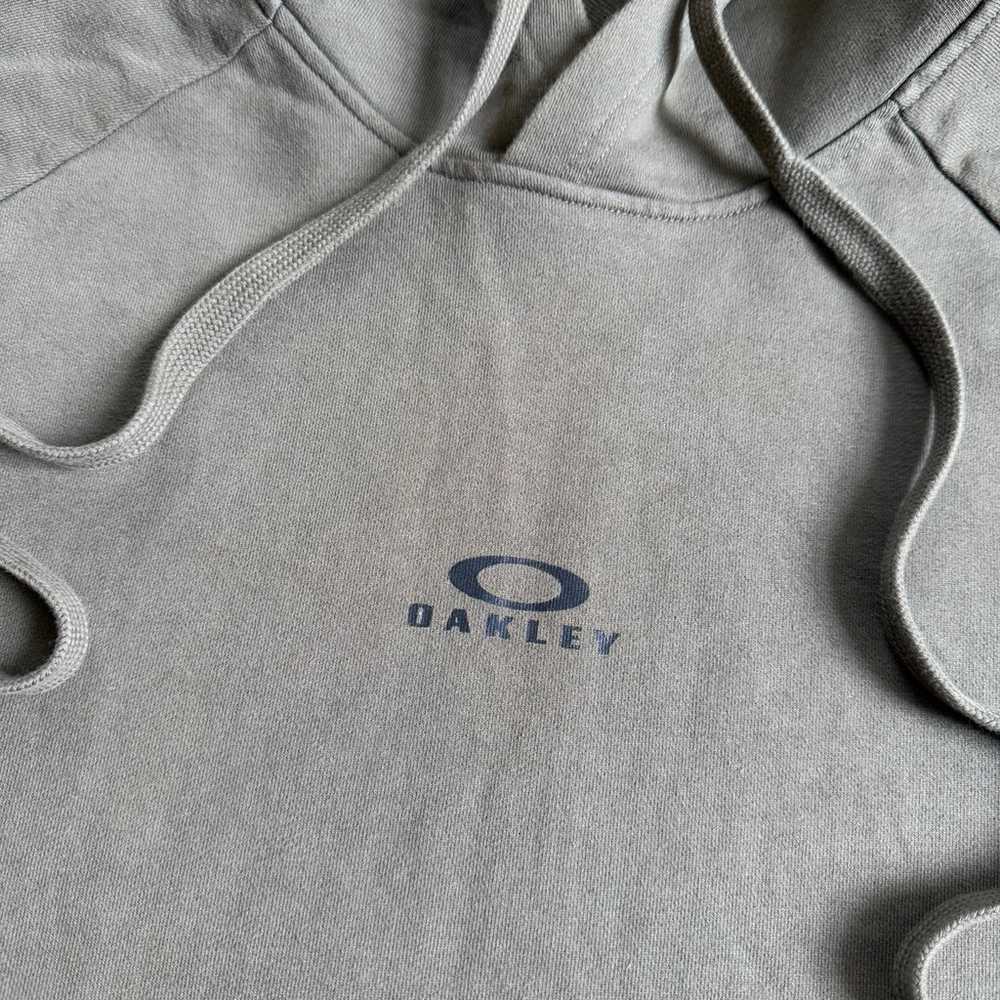 2000s Y2K Vintage Oakley Hoodie Sweatshirt center logo -size XL-