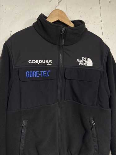 Goretex supreme the north - Gem Goretex supreme the north - Gem