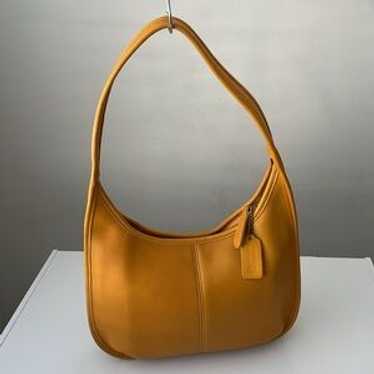 バッグ Vintage Coach Hobo Ergo Zip Yellow Vintage Coach Hobo Ergo Zip Yellow