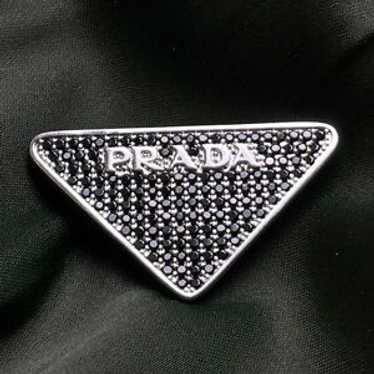 PRADAブローチ Prada Brooch - Etsy