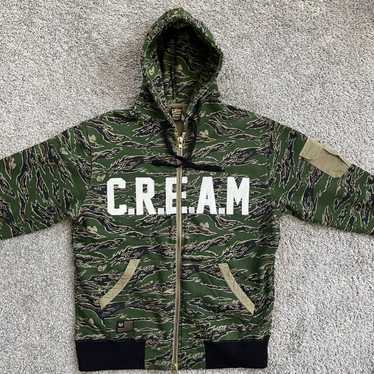 WUTANG BRAND by WU-WEAR Cream Team パーカー WUTANG BRAND by WU-WEAR Cream Team パーカー Vintage 90s