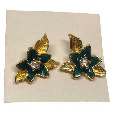 Vintage green petal Flower Gold Tone Leaves Stud … - image 1