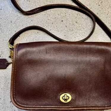 バッグ old coach shoulder bag 9755 y2k 393 old coach shoulder bag 9755 y2k 393 - メルカリ