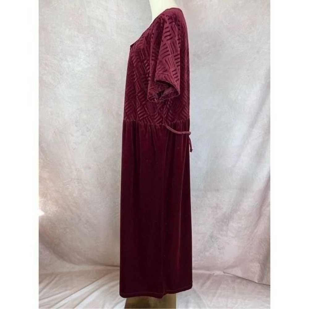 Vintage 1990s Plus Size Red Burgundy Velvet Dress - image 4