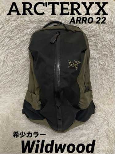 ARC'TERYX Arro 16 Backpack ブラック 16L Arc'teryx Arro 16 Backpack in Black Arc'teryx