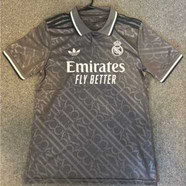 ウェア Real Madrid 24-25 3rd uniform Adidas Real Madrid 24/25 Third Jersey