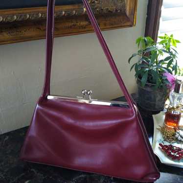 Vintage like NEW Wilsons leather red purse