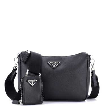 [アーサー]プラダ トライアングル ロゴ ジップ メッセンジャー バッグ PRADA(プラダ) エンボス トライアングルロゴサフィアーノレザー