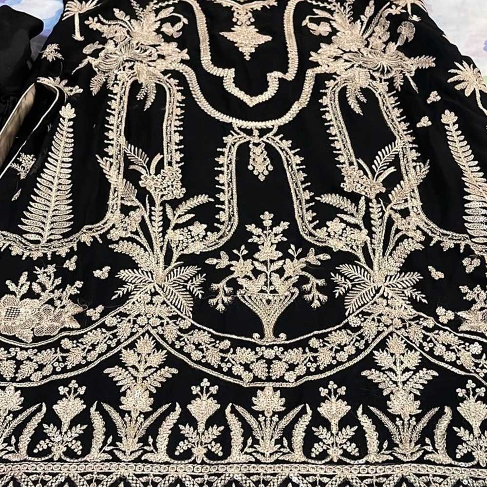Pakistani Indian dress - image 3