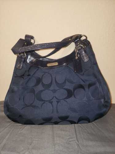 バッグ 00S coach Soho Hobo hand bag signature Y2K 2006 Vintage Coach Hobo Bag Gold Optic Small 0495 | eBay