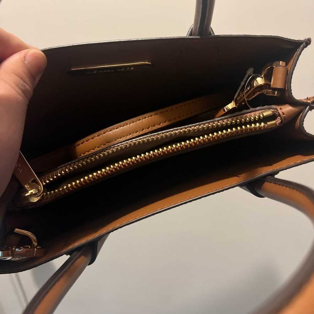 Michael Kors purse - image 5
